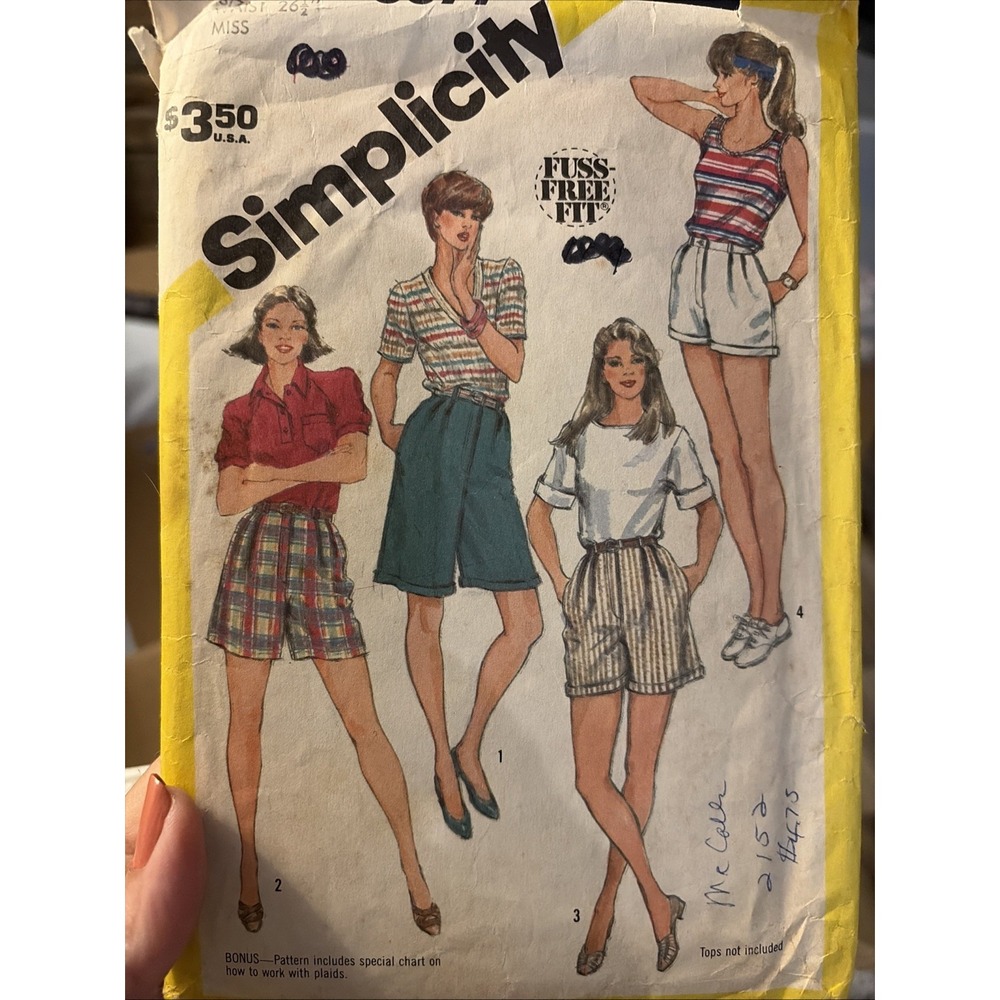 Simplicity Sewing Pattern 6377 Misses Shorts 3 lengths Size 12 Cut Complete